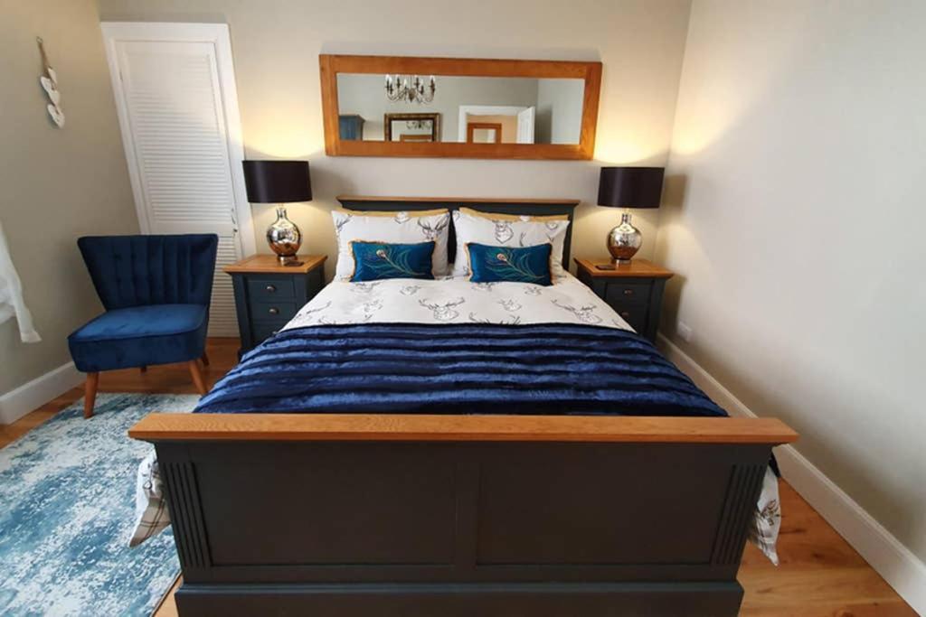 Smart & Stylish Holiday Apartment In The City Centre إينفيرنيس المظهر الخارجي الصورة