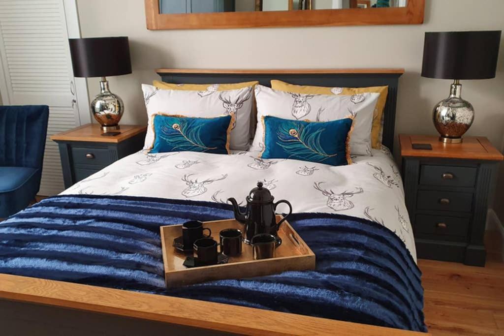 Smart & Stylish Holiday Apartment In The City Centre إينفيرنيس المظهر الخارجي الصورة